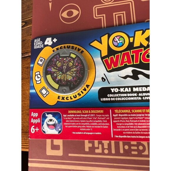 Yo-Kai Watch Medallium Collection Book B5945 - Picture 4 of 6